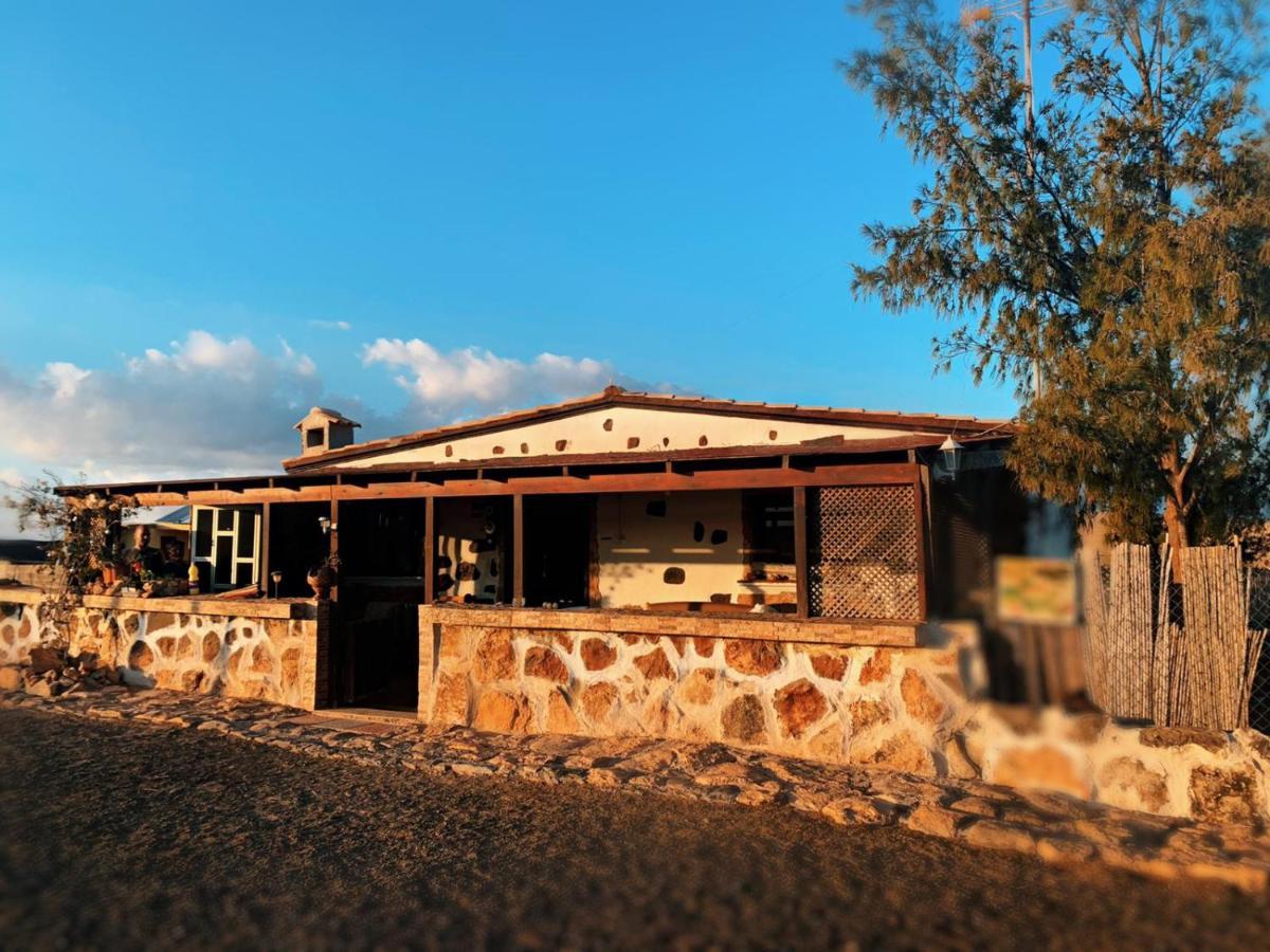 Magica Tindaya Surf House Hotel Kültér fotó